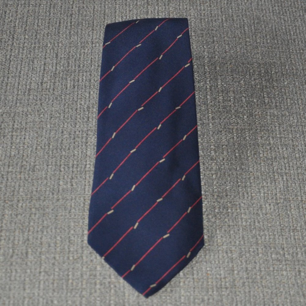 Yves Saint Laurent YSL 100% Silk Neck Tie Blue & Red Stripe Made in Italy